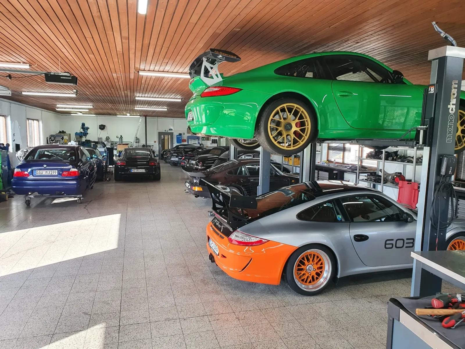 ENVER Porsche Werkstatt am Nürburgring